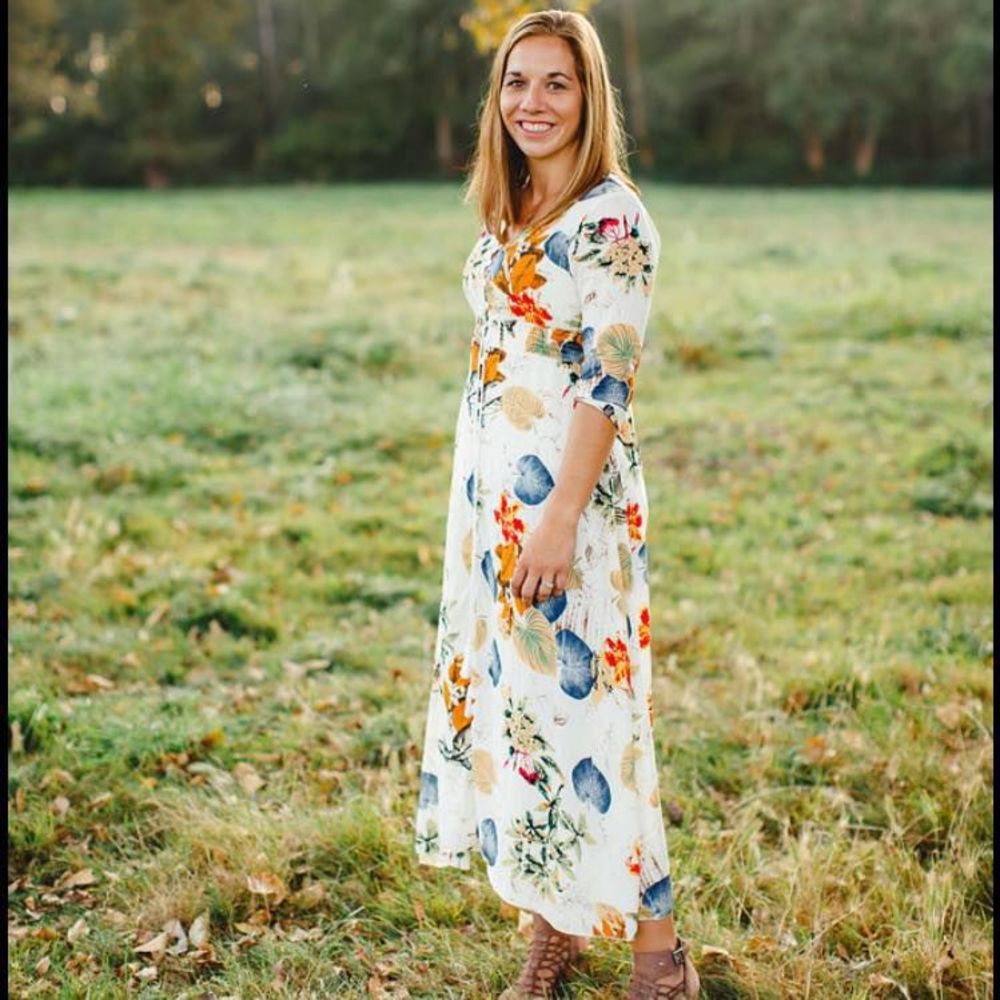 Meet your Posher, Danielle